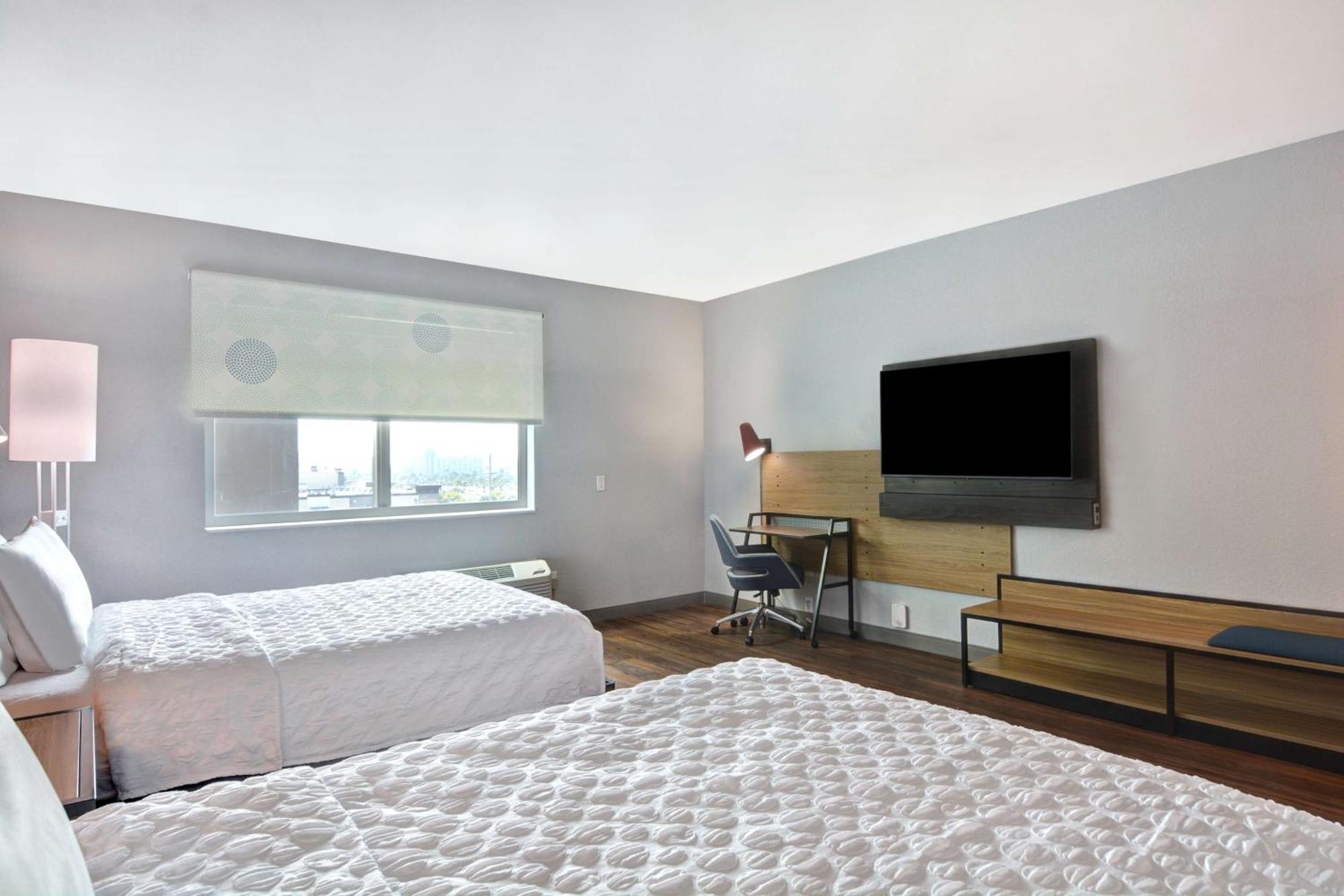 Tru By Hilton St. Petersburg Downtown Central Ave Ngoại thất bức ảnh
